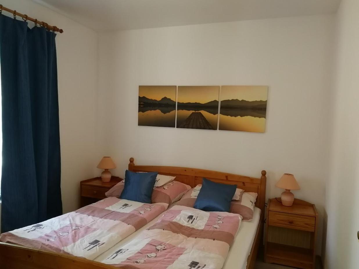 Feszek Apartmanhaz Vonyarcvashegy Ngoại thất bức ảnh