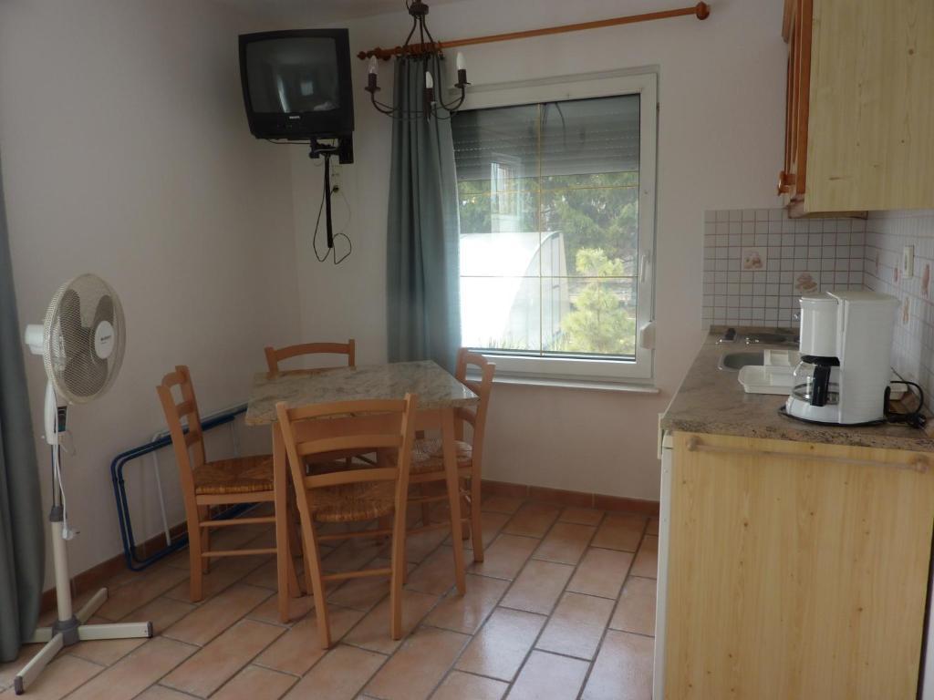 Feszek Apartmanhaz Vonyarcvashegy Ngoại thất bức ảnh